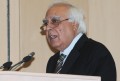 Don’t blame us for Sarabjit’s death: Sibal