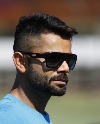 Virat Kohli seen in new hairstyle, most talked player in ... - 322 x 400 jpeg 24kB