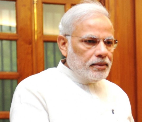 PM Modi criticises opposition, but seeks support to run government